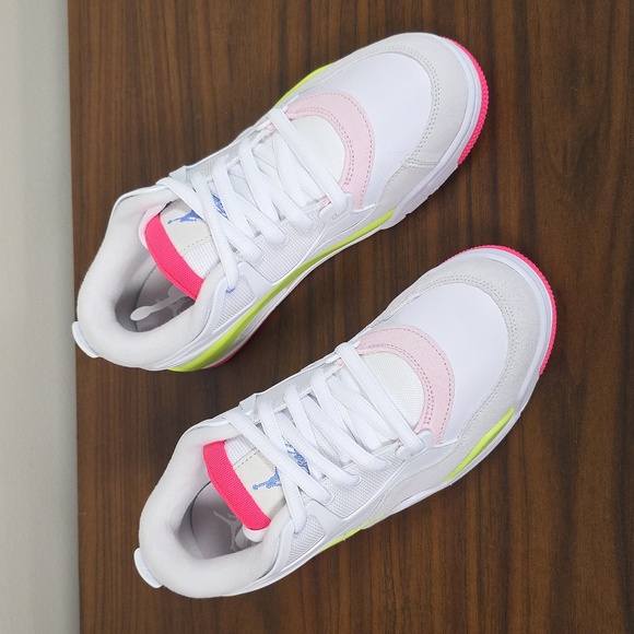 Jordan 4 RM GS White/Hyper Pink New No Tag/No Box (IH 0169 100) 7Y 8.5W